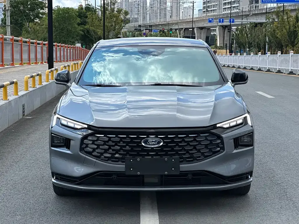 Ford Mondeo 2022 из CN, фото 9