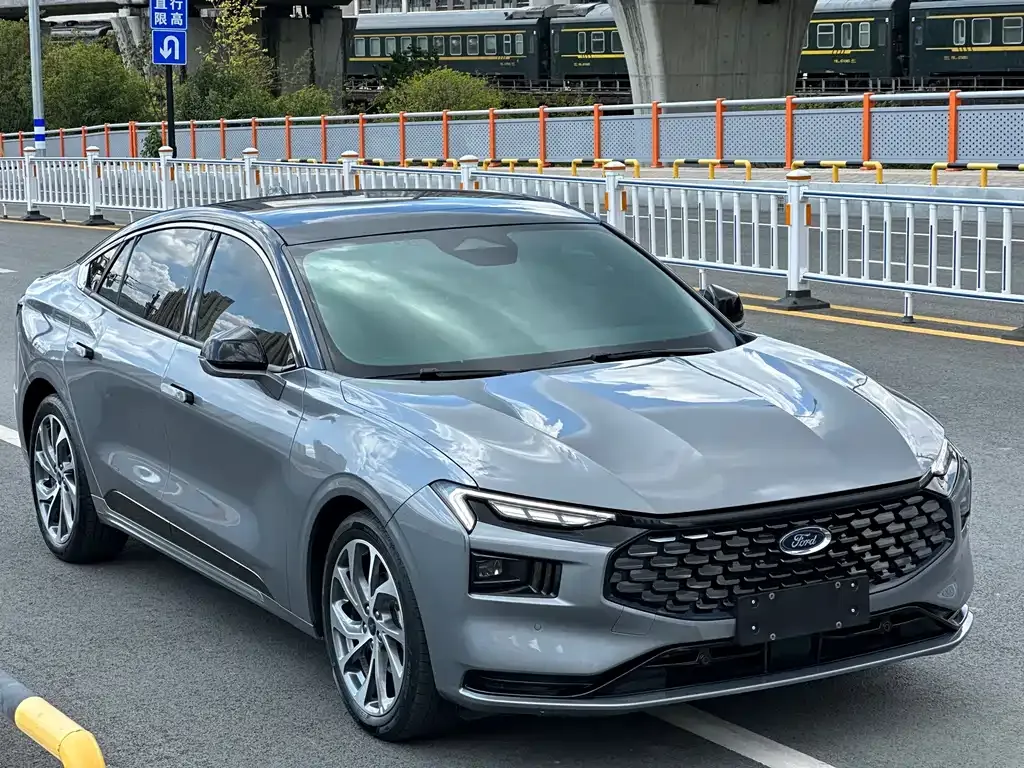Ford Mondeo 2022 из CN, фото 10