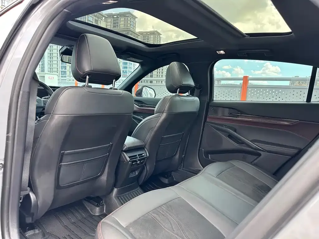 Ford Mondeo 2022 из CN, фото 7