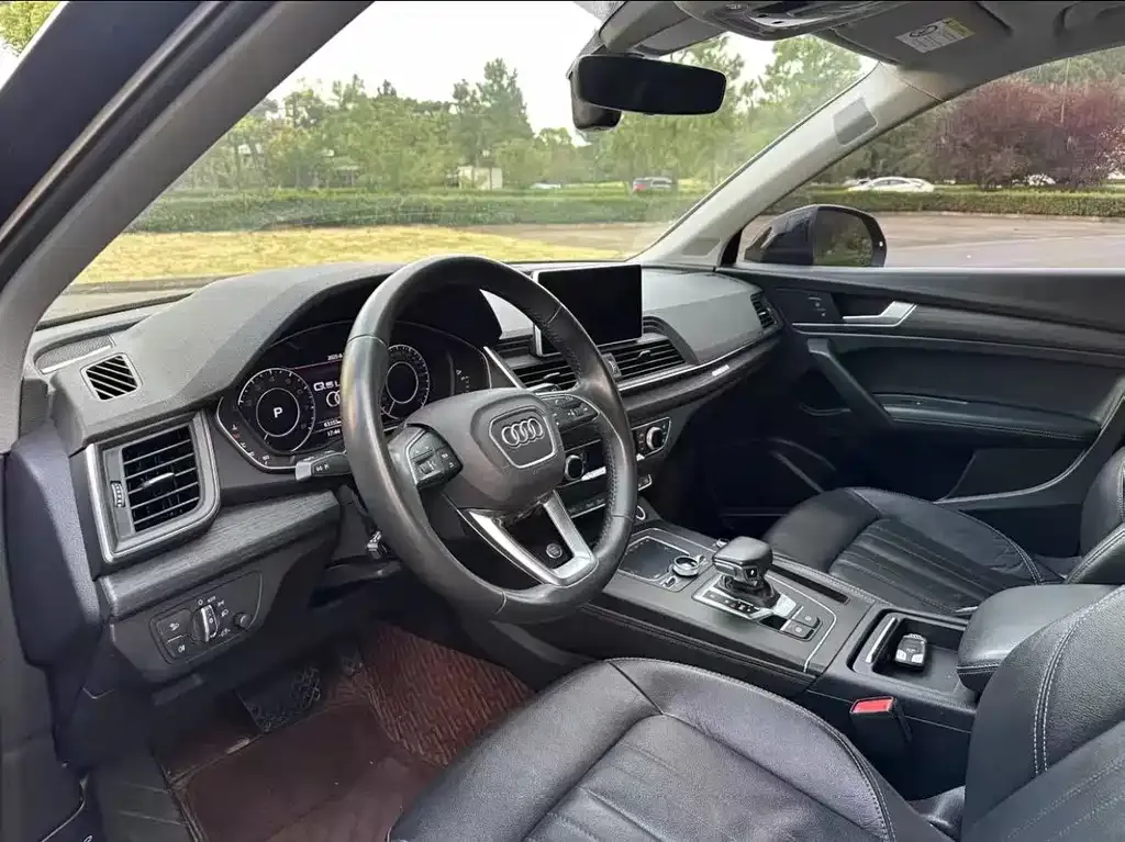 Audi Q5L 2021 из CN, фото 9