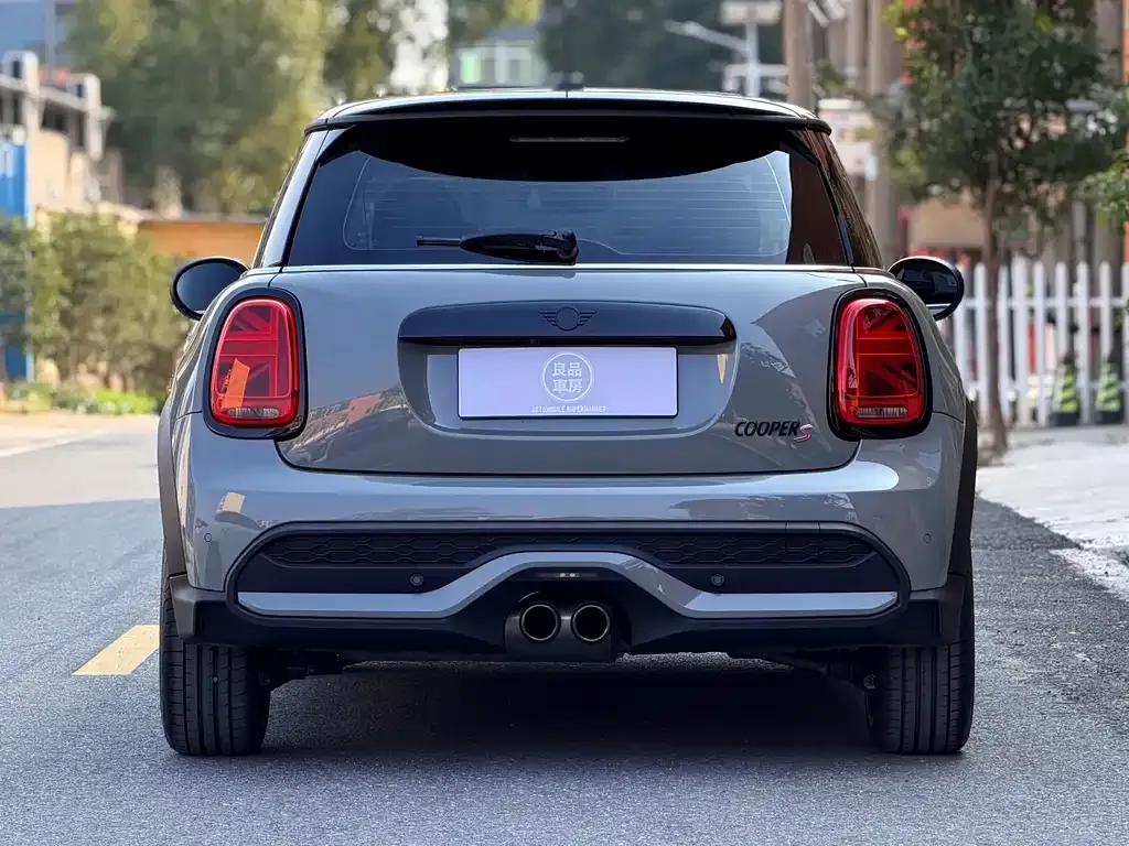 MINI Cooper (3-door) 2022 из CN, фото 2