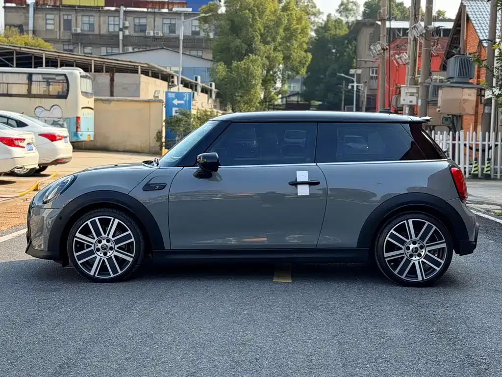 MINI Cooper (3-door) 2022 из CN, фото 9