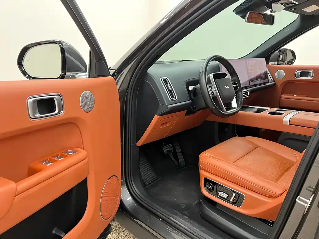 Li Auto L8 2023 из CN, фото 6