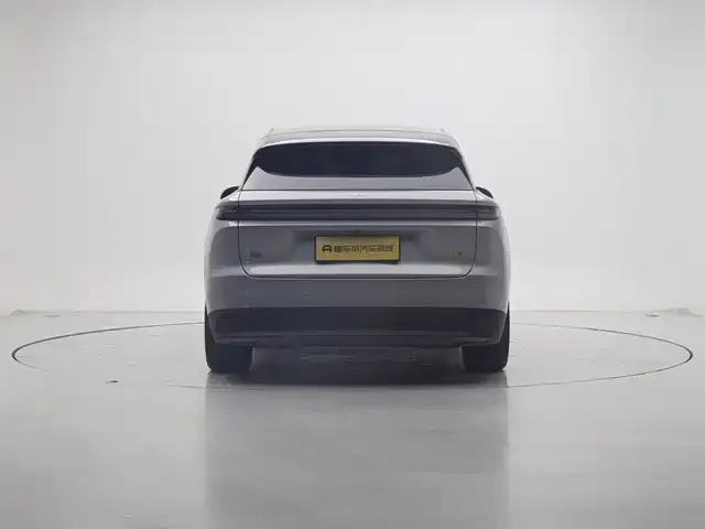 Li Auto i6 — фото 3