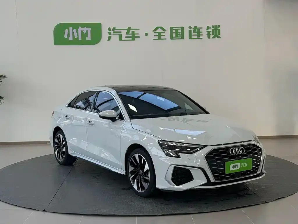 Audi A3 2023 из CN, фото 4