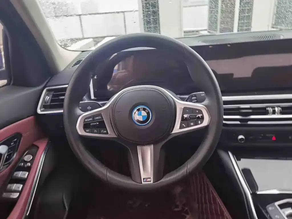 BMW i3 — фото 3