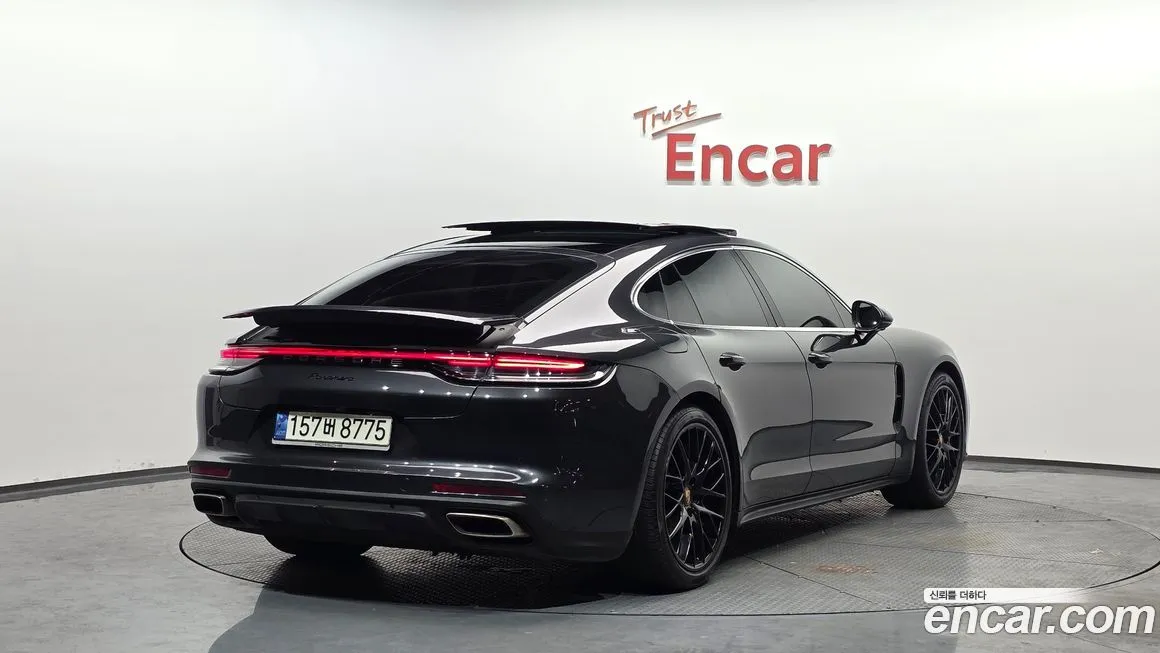 Porsche Panamera 2021 из KR, фото 2