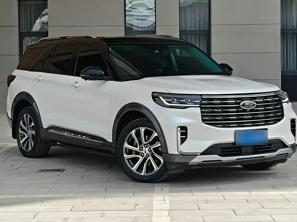 Ford Explorer 2023 из CN, фото 8