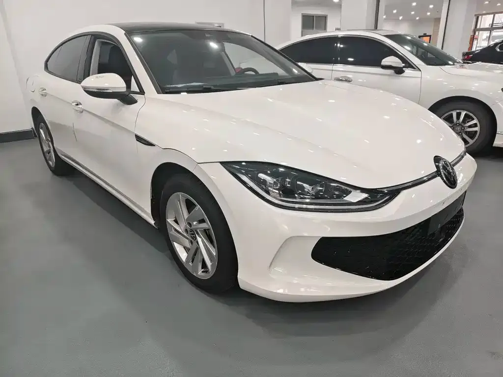 Volkswagen Lamando 2023 из CN, фото 4