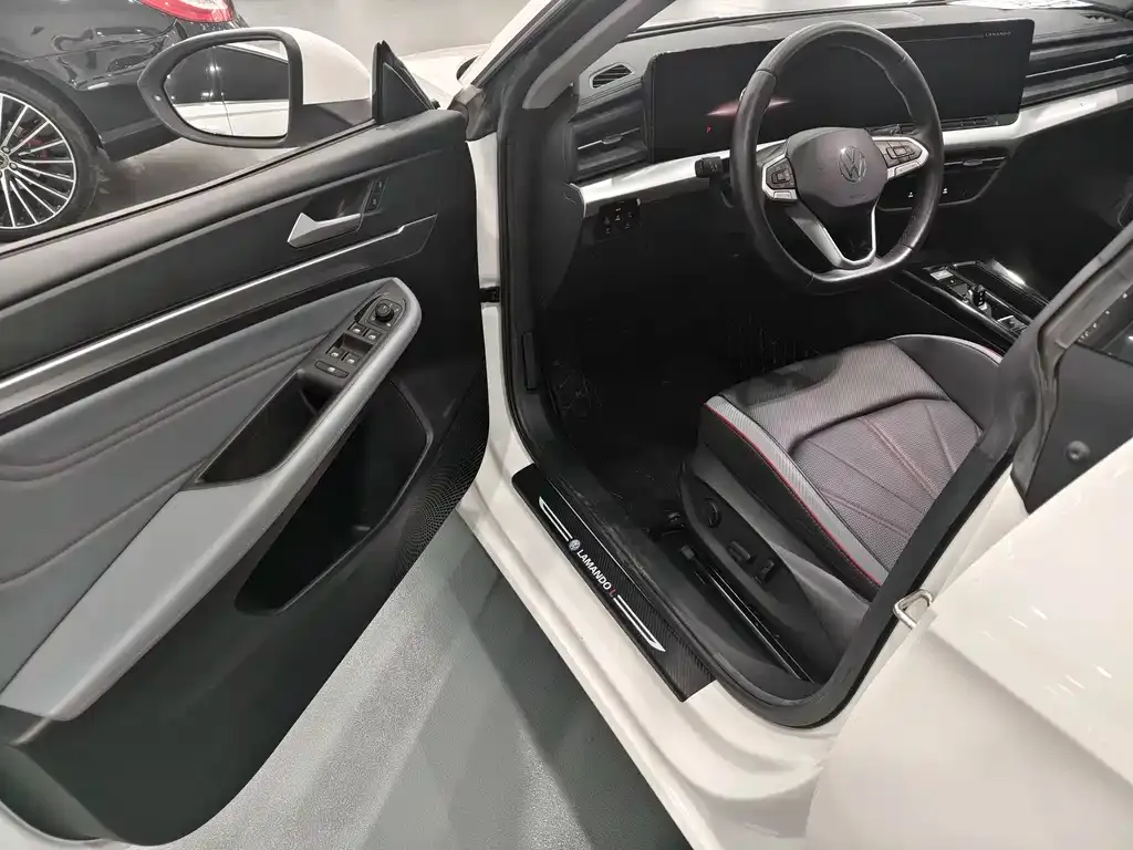 Volkswagen Lamando 2023 из CN, фото 7