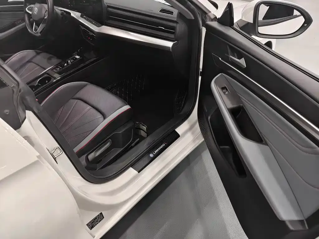 Volkswagen Lamando 2023 из CN, фото 5