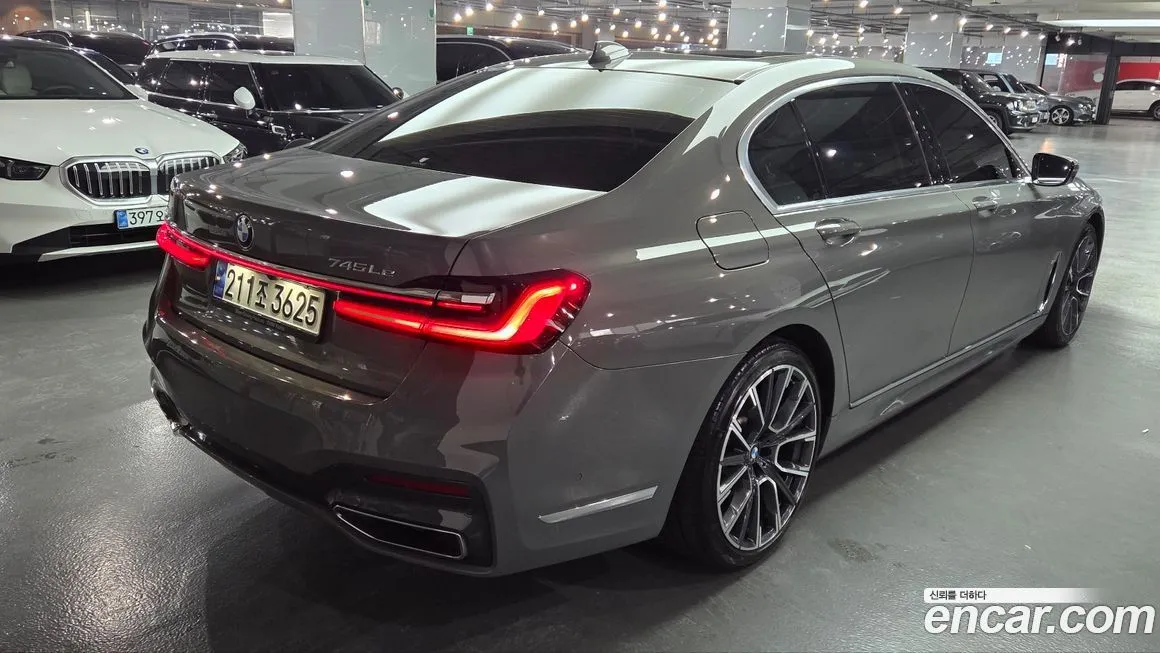 BMW 7-Series 2021 из KR, фото 2