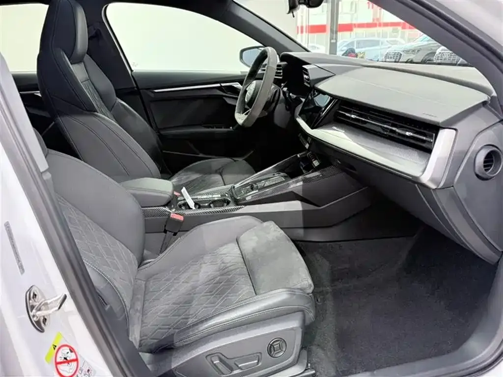 Audi A3 2021 из CN, фото 8