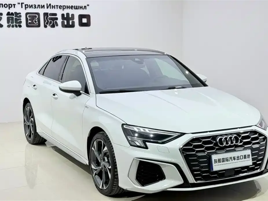 Audi A3 2021 из CN, фото 3
