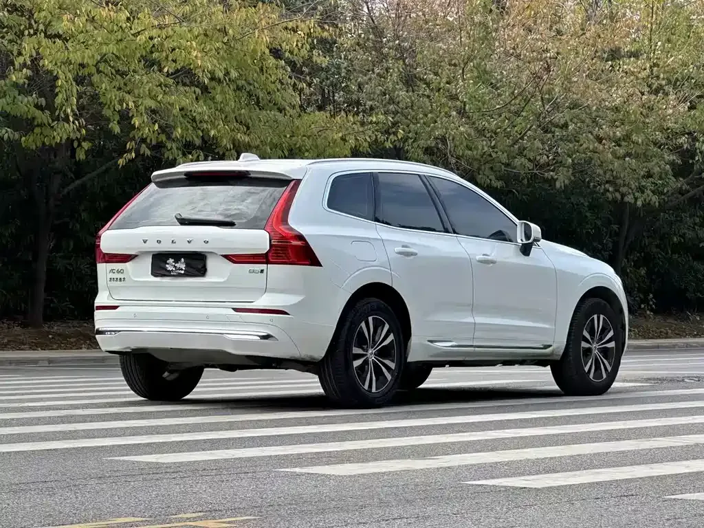 Volvo XC60 2025 из CN, фото 7