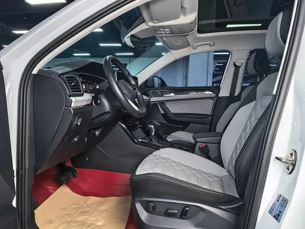 Volkswagen Tayron 2023 из CN, фото 5