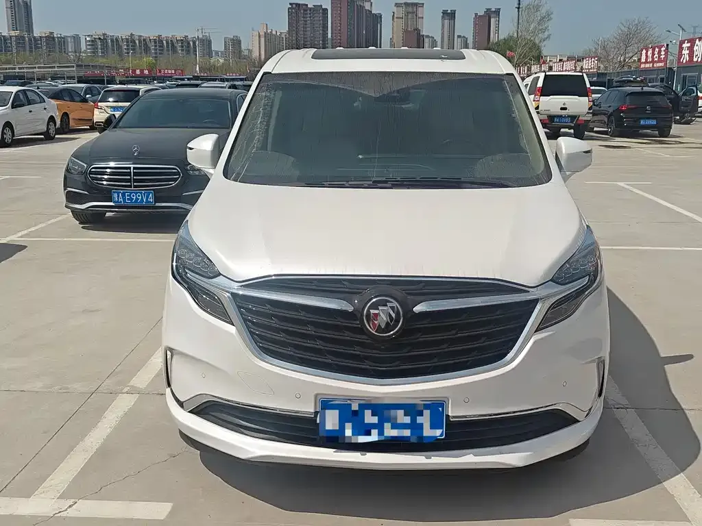 Buick GL8 2021 из CN, фото 9