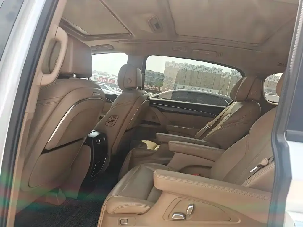 Buick GL8 2021 из CN, фото 3