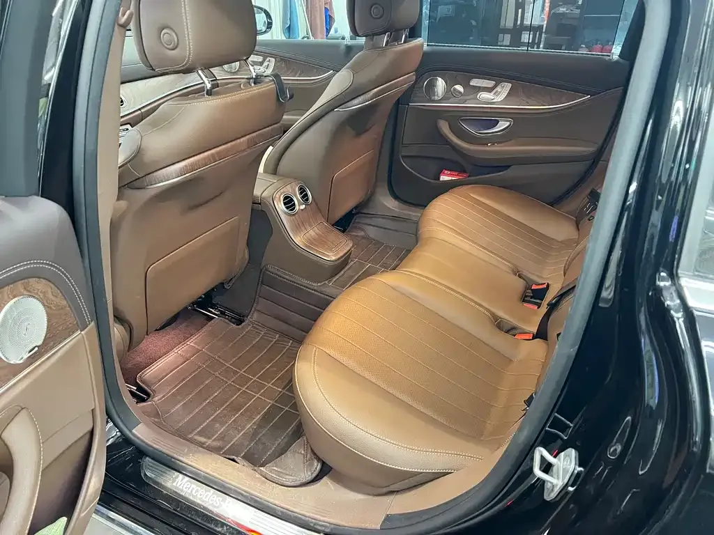 Mercedes-Benz E-Class 2021 из CN, фото 7