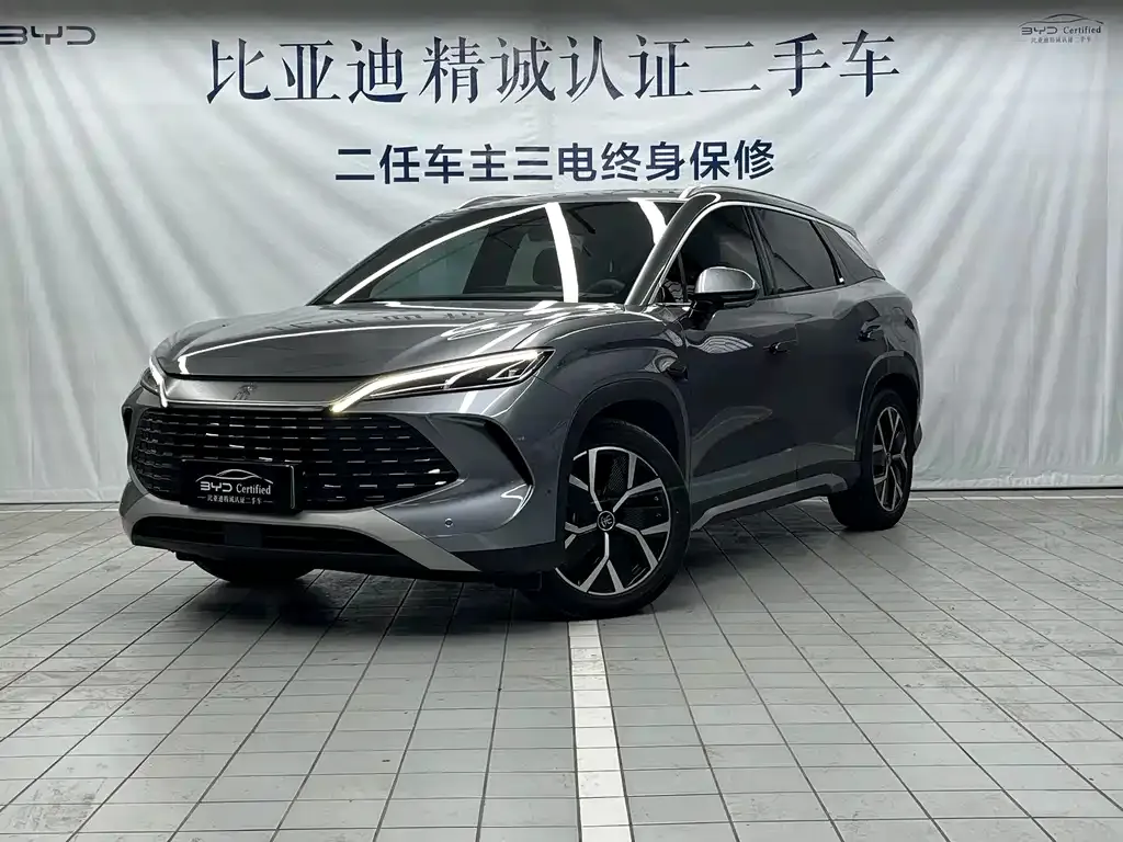 BYD L DM-i — фото 1