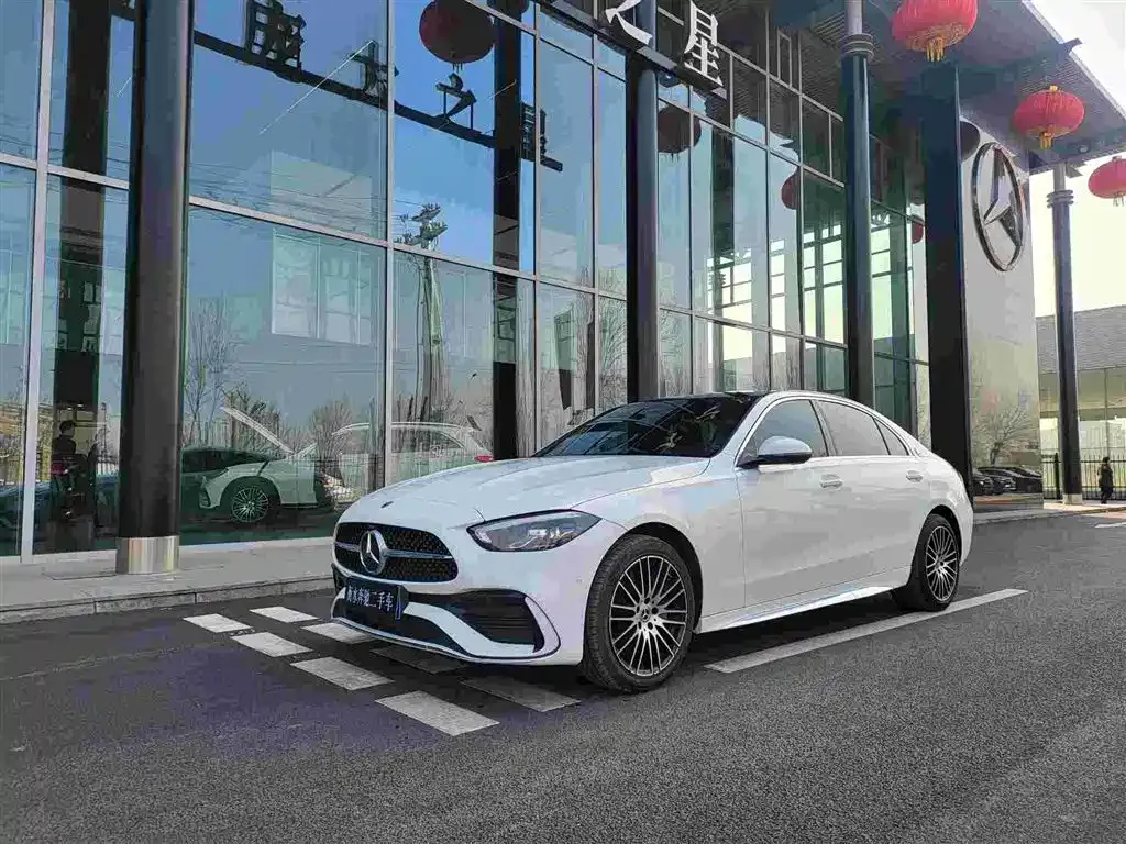 Mercedes-Benz C-Class — фото 1