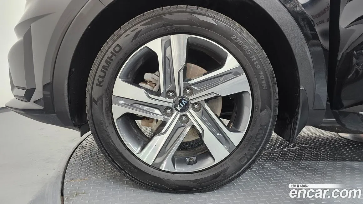 Kia Sorento — фото 4