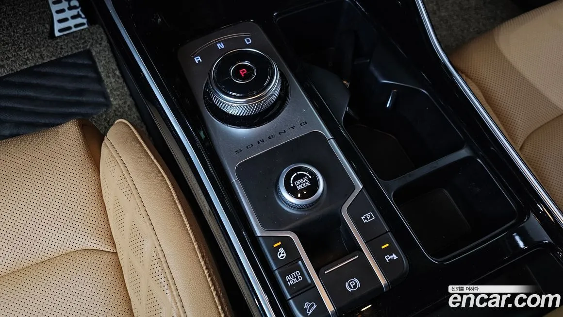 Kia Sorento — фото 5