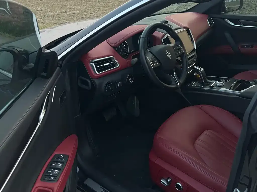 Maserati Ghibli 2025 из CN, фото 2