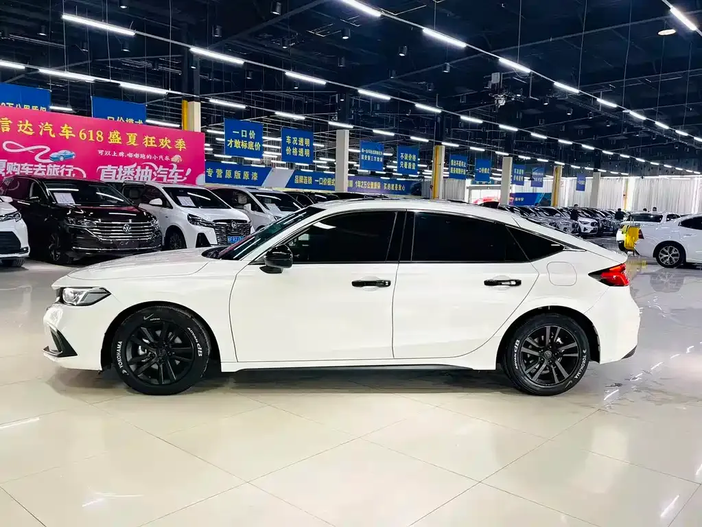 Honda Civic — фото 5