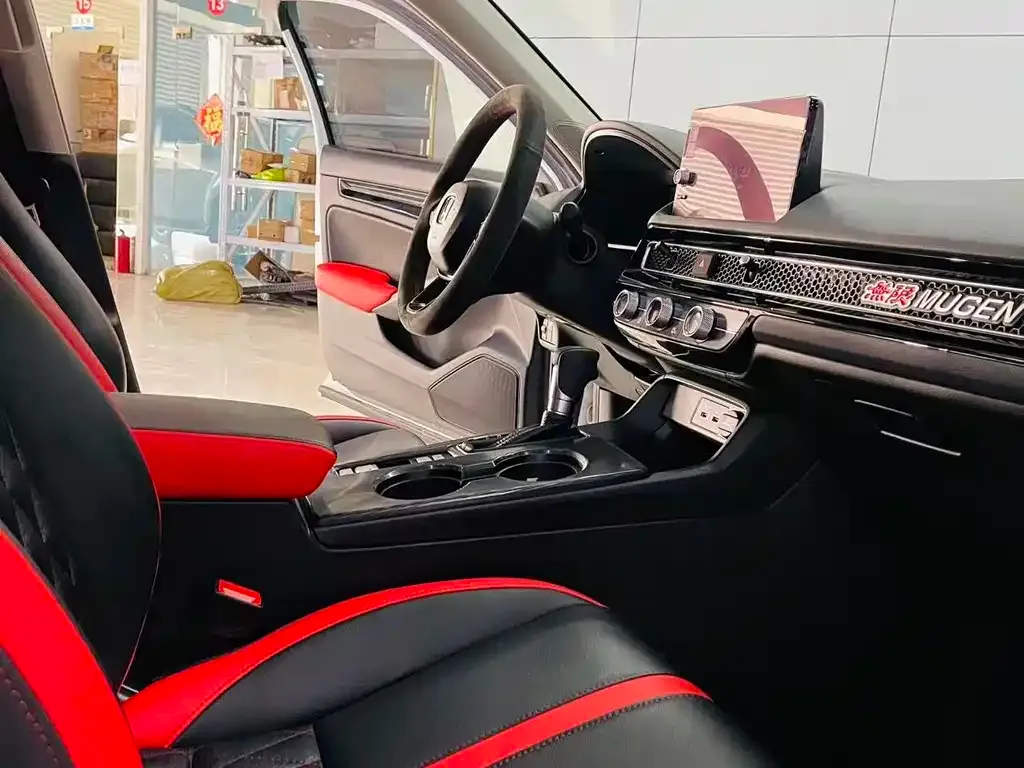 Honda Civic — фото 9