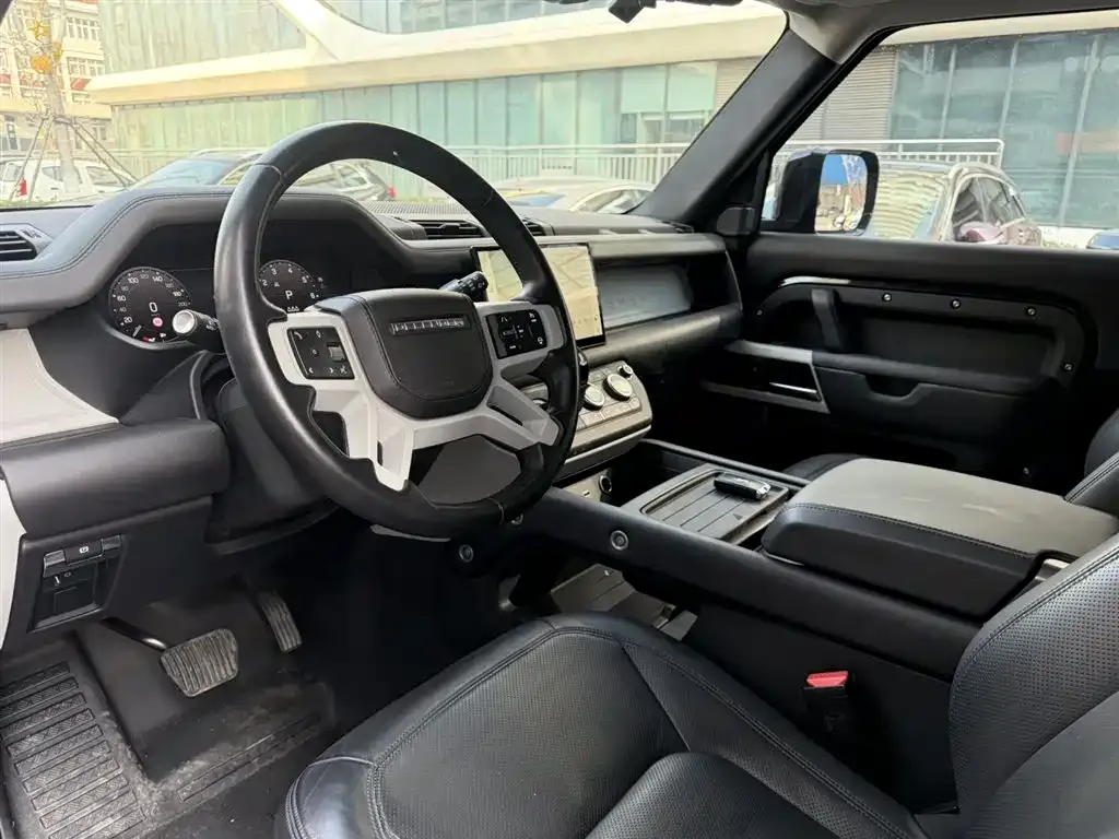 Land Rover Defender — фото 3