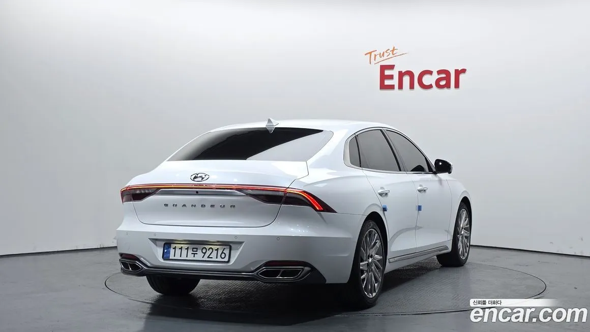 Hyundai Grandeur 2022 из KR, фото 5