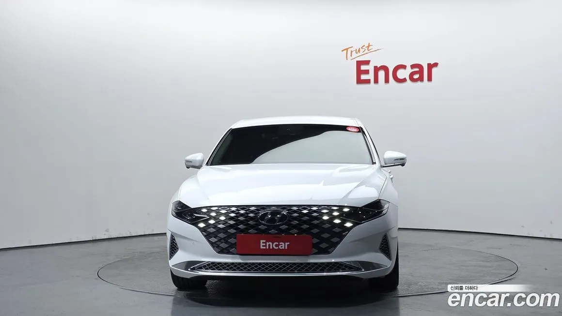 Hyundai Grandeur 2022 из KR, фото 9