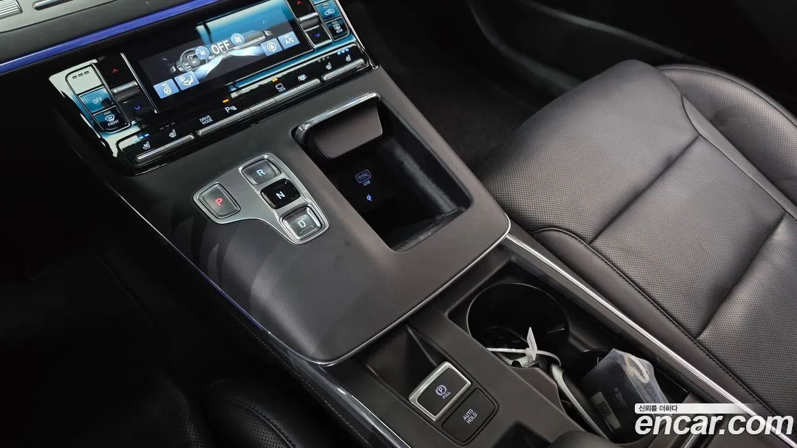 Hyundai Grandeur 2022 из KR, фото 2