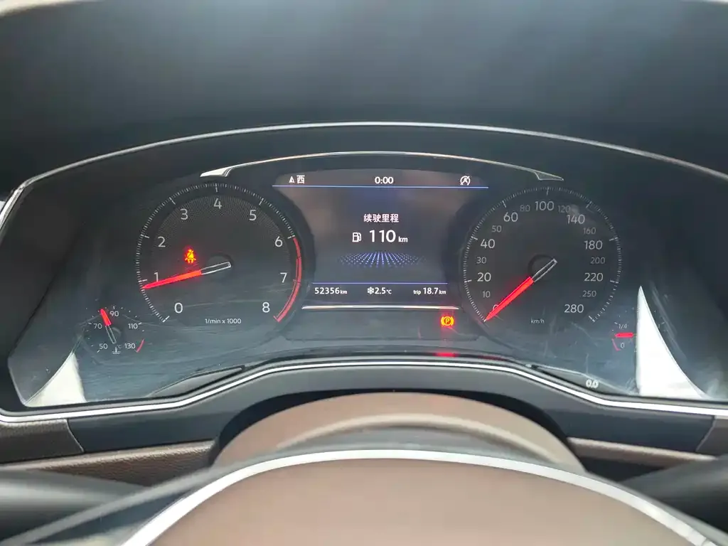 Volkswagen Phideon 2021 из CN, фото 5