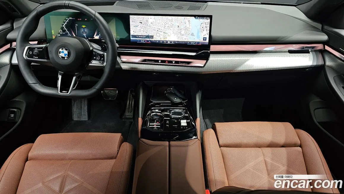 BMW 5-Series 2025 из KR, фото 9