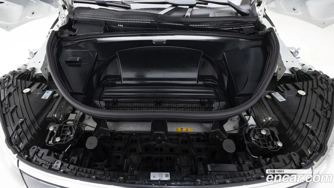 Mercedes-Benz EQS 2024 из KR, фото 4