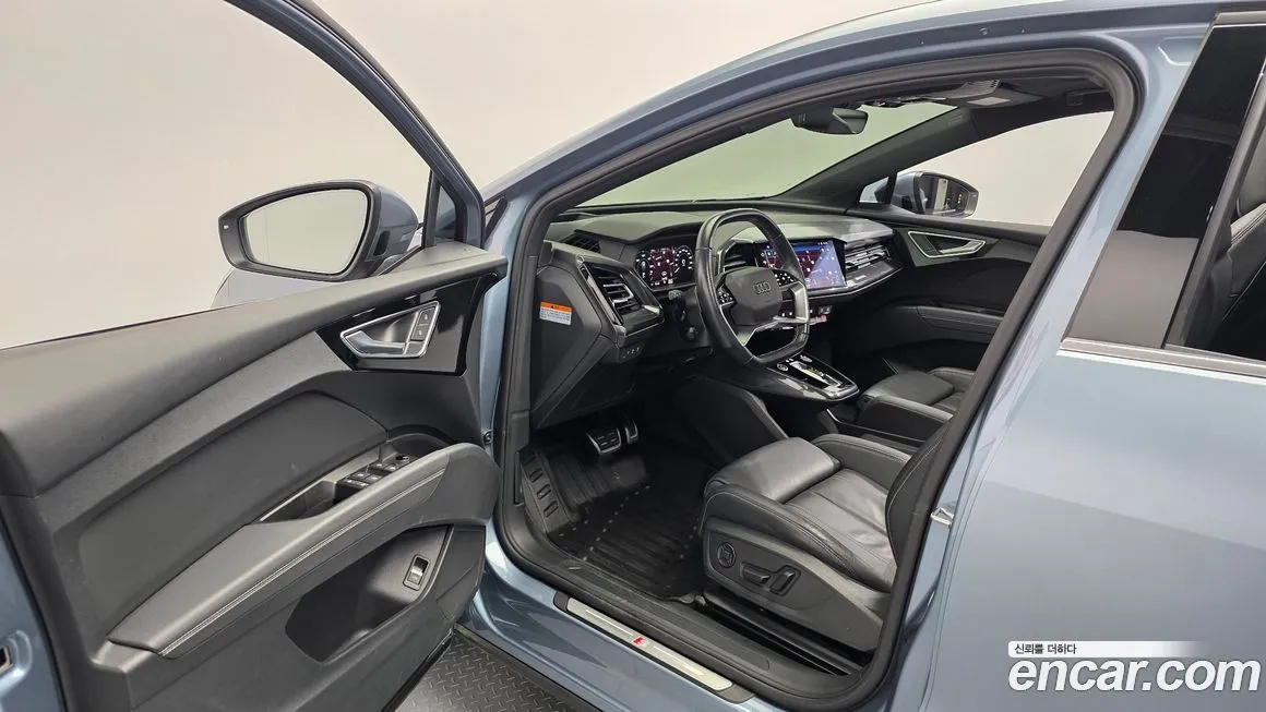 Audi Q4 e-tron 2022 из KR, фото 7