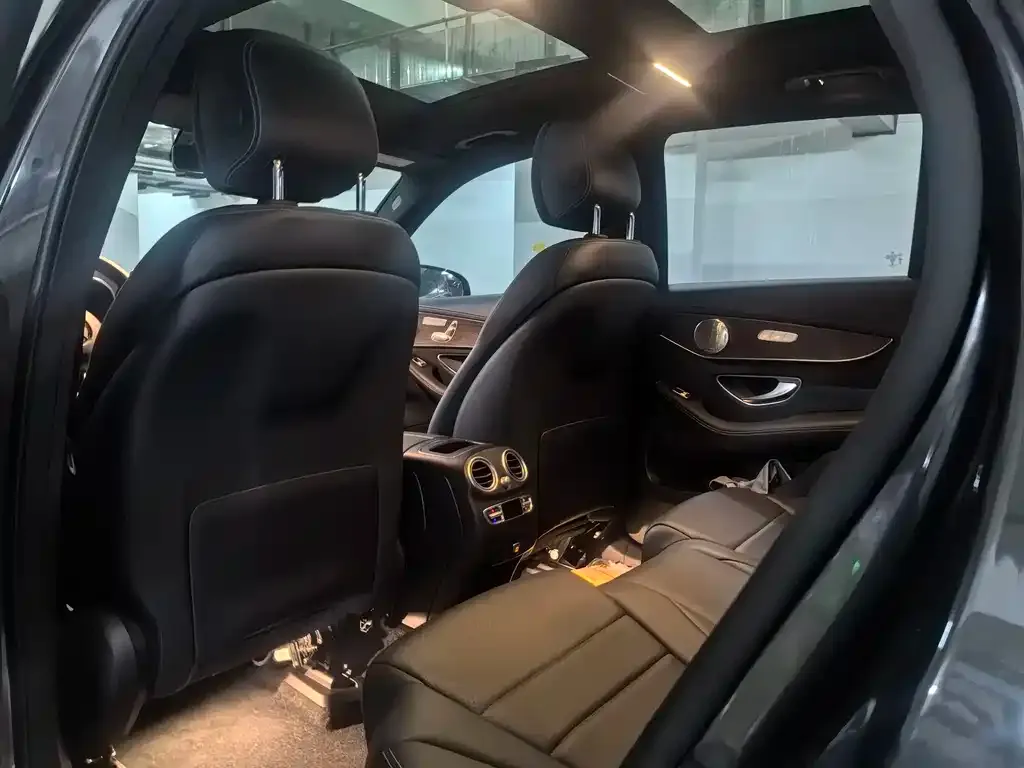 Mercedes-Benz GLC 2023 из CN, фото 2
