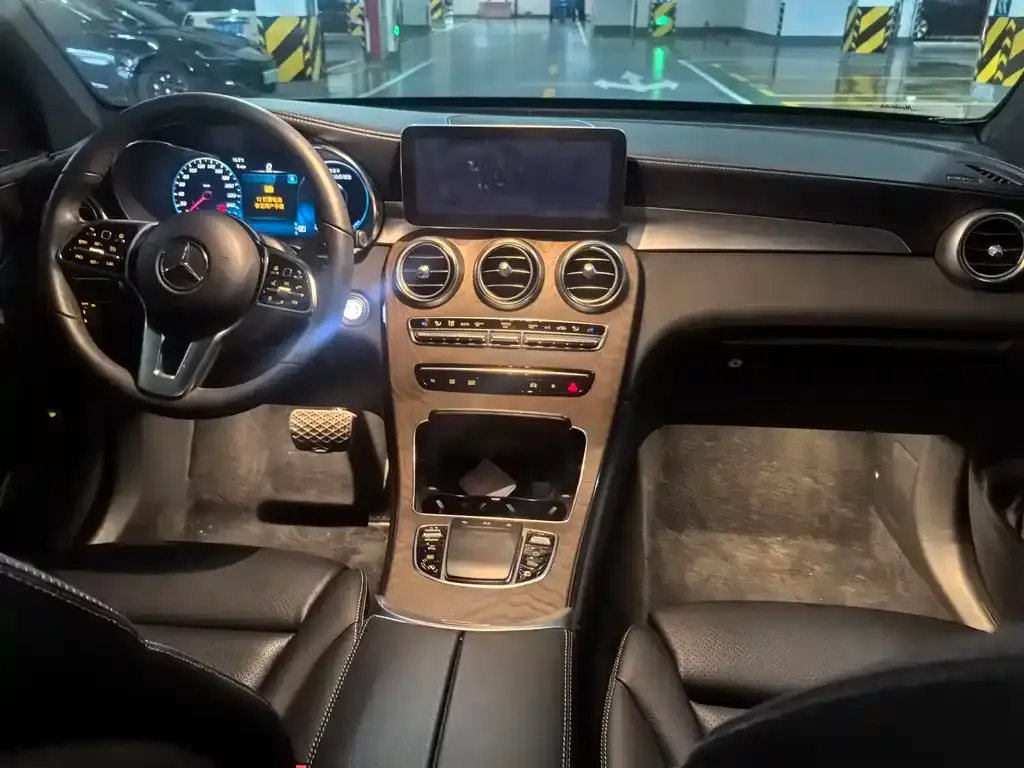 Mercedes-Benz GLC 2023 из CN, фото 4