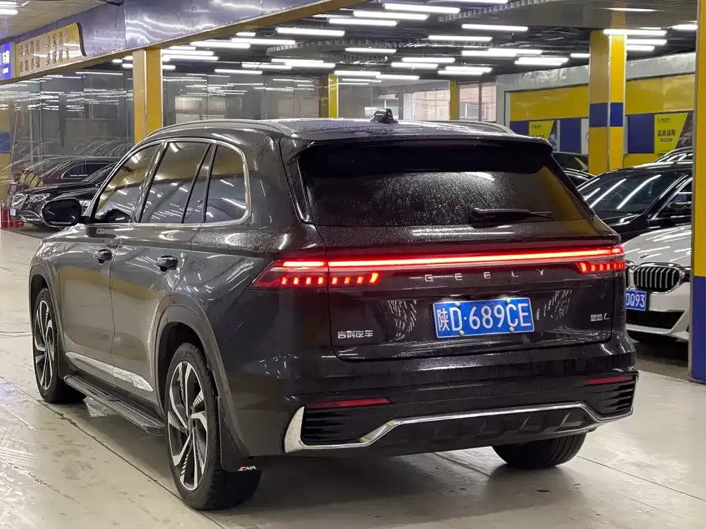 Geely Xingyue L — фото 8