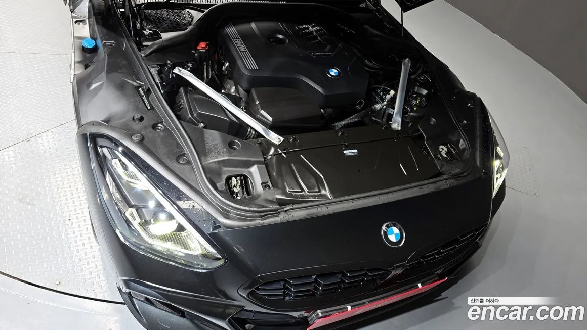 BMW Z4 2024 из KR, фото 3