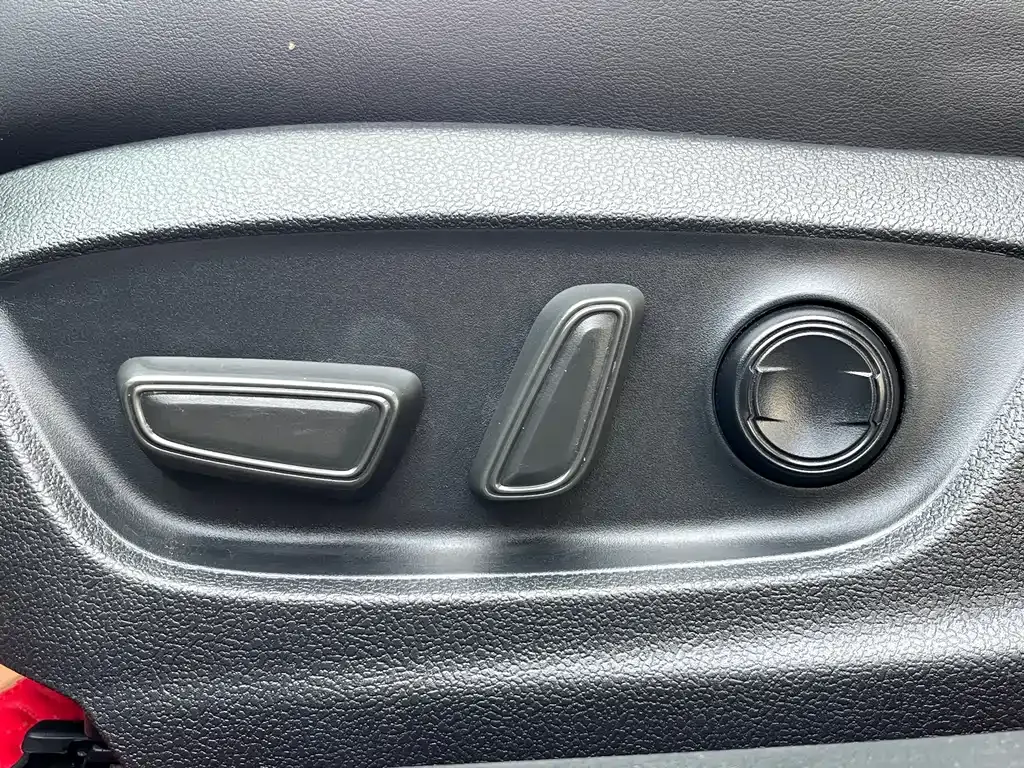 Toyota Avalon — фото 10