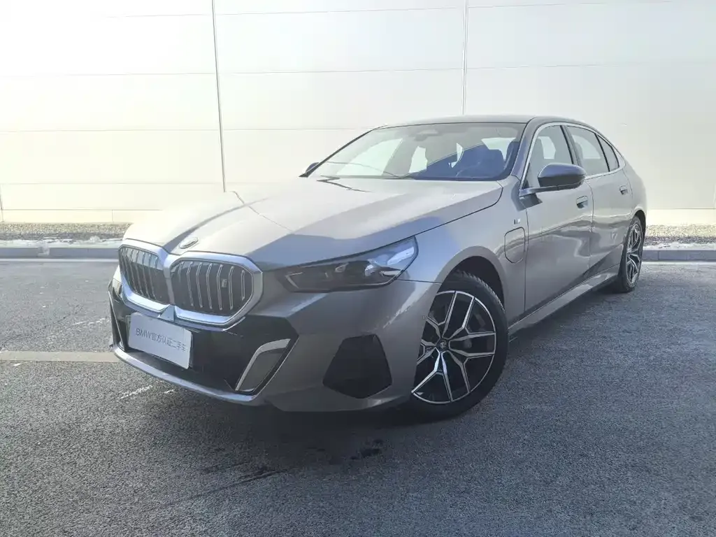 BMW i5 2024 из CN, фото 1