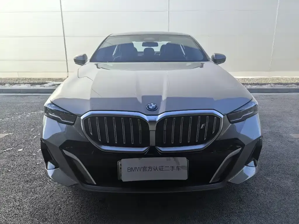 BMW i5 2024 из CN, фото 8
