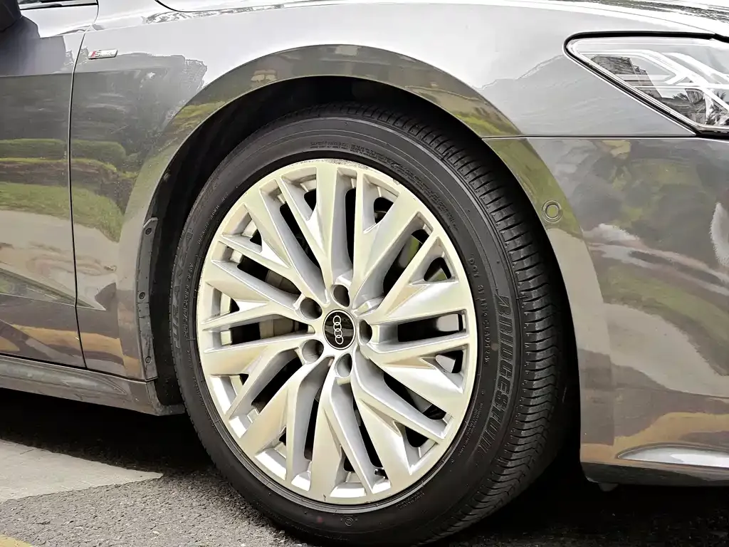 Audi A7 — фото 3
