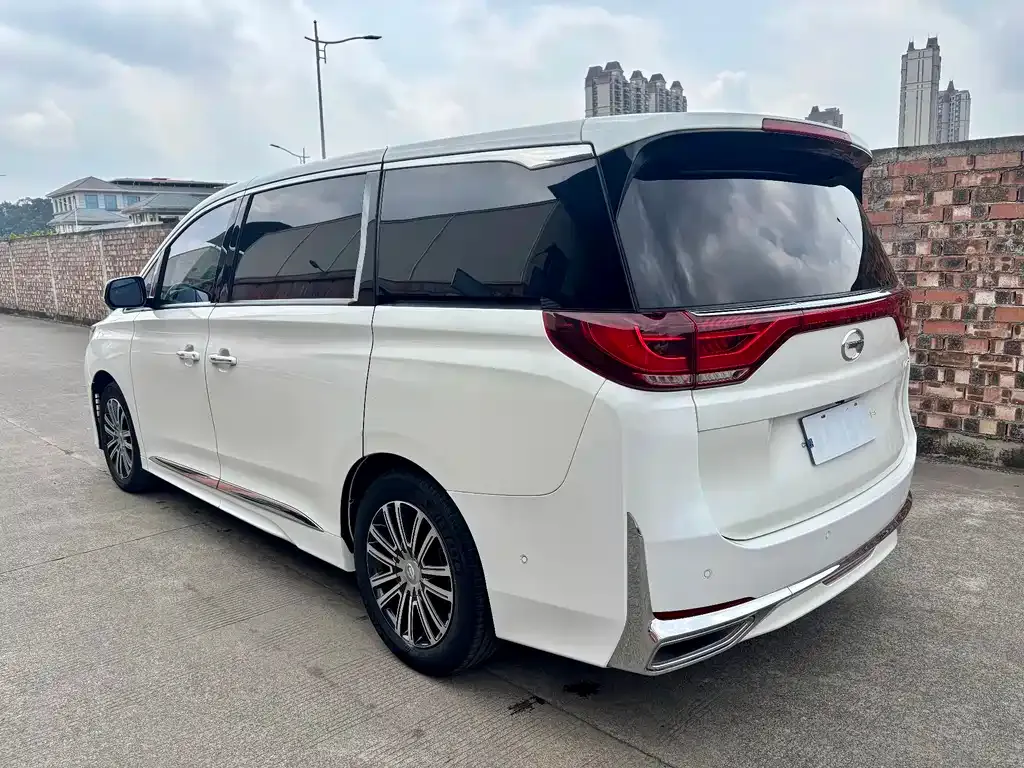 GAC Motor Trumpchi M8 — фото 2