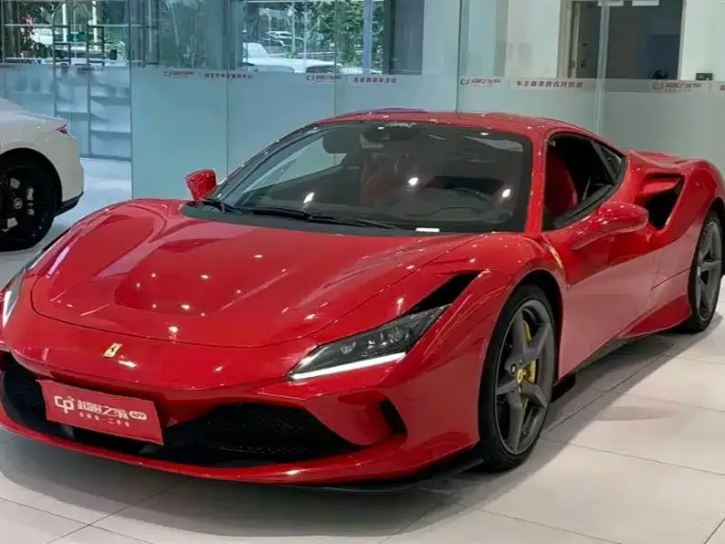 Ferrari F8 — фото 1