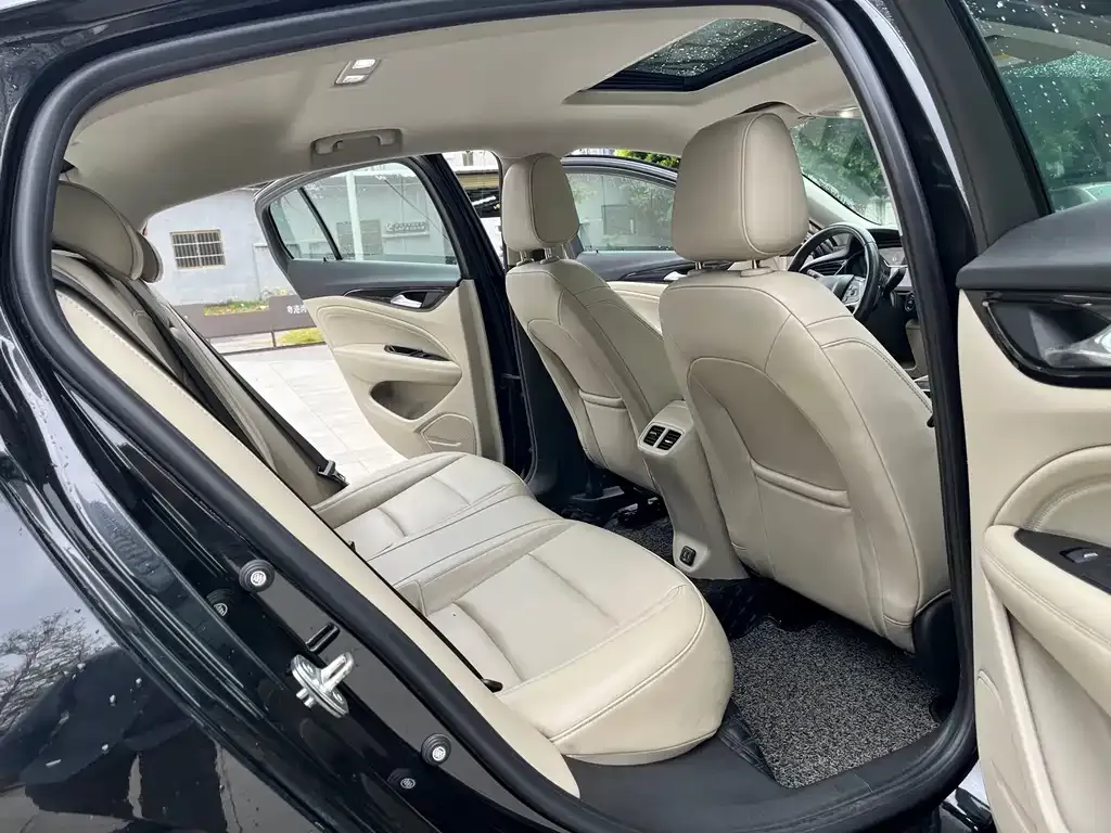 Buick Regal — фото 7