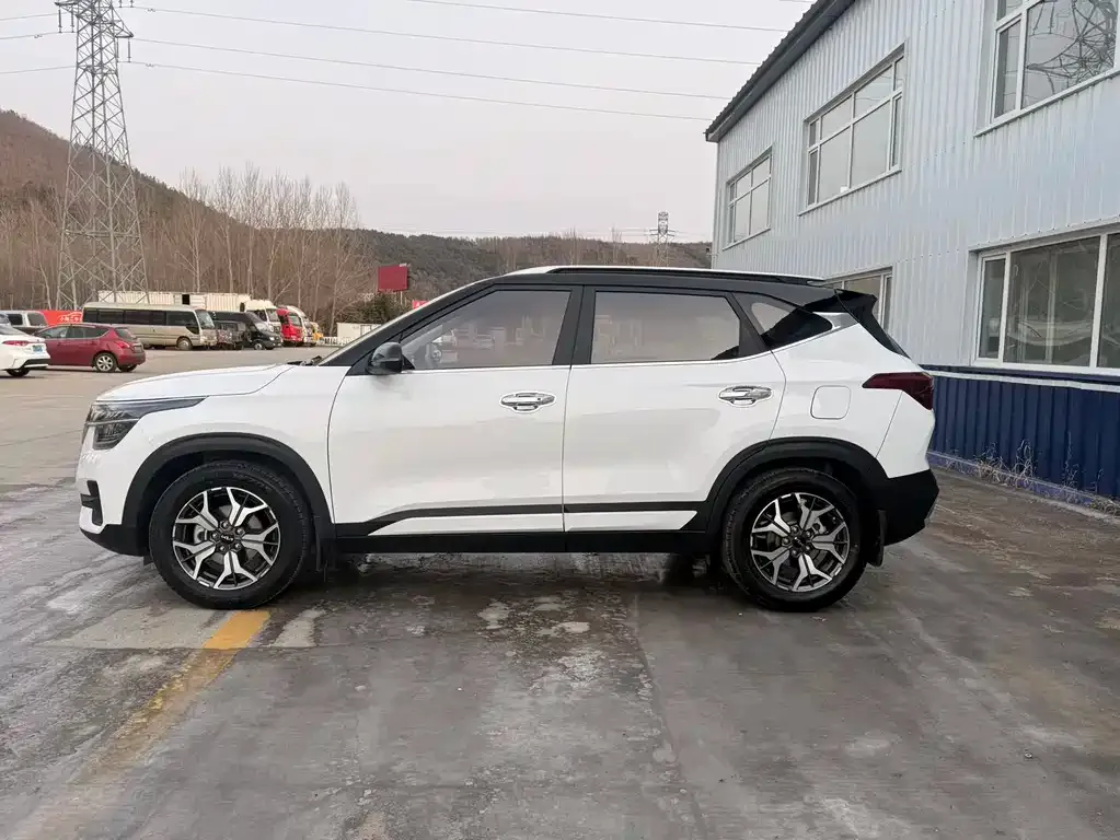 Kia KX3 — фото 4